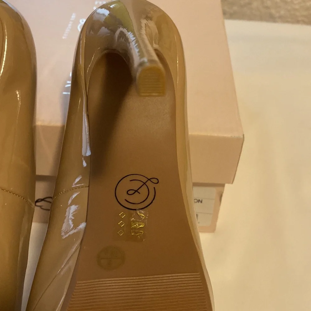 Nude Peep Toe Pumps Sz 8 by Chinese Laundry New in Box - Picture 8 of 11